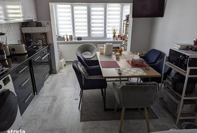 Apartament cu 3 camere decomandat în Central - 2