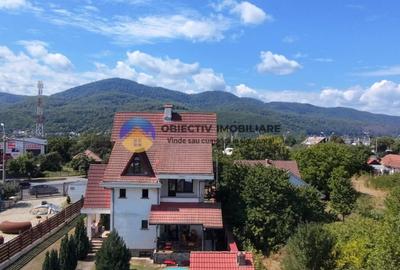Casa cu priveliste spectaculoasa spre munte - Piatra Neamt - 6