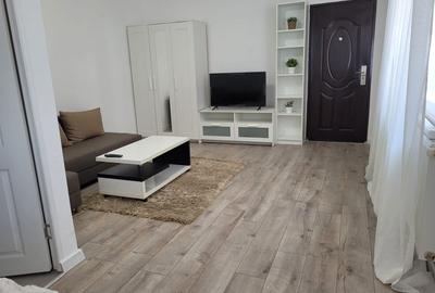 Apartament cu 2 camere decomandat în 7 Noiembrie - 6