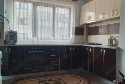 Apartament cu 2 camere semidecomandat în Rahova - 1