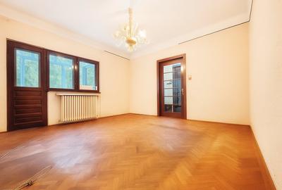 Refugiu interbelic cu 3 camere - 90 mp utili - Curte interioara - 4