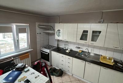Apartament cu 3 camere decomandat, mobilat în Faleza Nord - 8
