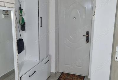 Apartament cu 3 camere decomandat în Central - 2