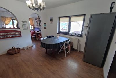 CASA/ VILA,  91 mp utili, 170 mp teren, Zona Schei - 7
