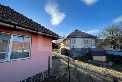 Casă individuală cu 3 camere în Pătrângeni
