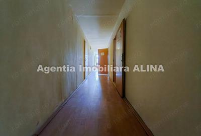 Spațiu comercial, de 432 mp, în Central - 9