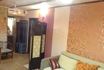 Inchiriez garsoniera in Deva, ultracentrala (Bld Decebal, BRD) et 1 - 11