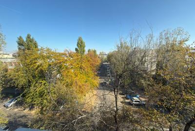 Apartament 4 camere, cetrala termica, boxa 12 mp in acte, str. Gura Ialomitei 5 - 13