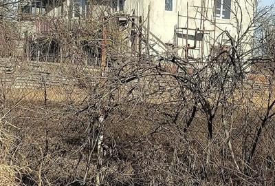 Casă cu 6 camere în Padina