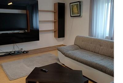 Apartament cu 3 camere decomandat în 13 Septembrie - 1