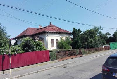 Casă cu 4 camere cu Teren 810 Mp în Fălticeni - 6