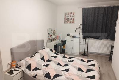 Casa cu 2 camere,baie, bucatarie,anexe.pivni?a teren 1000 - 9