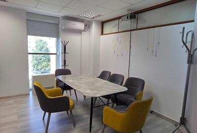 Spațiu comercial, de 100 mp, în Central - 8