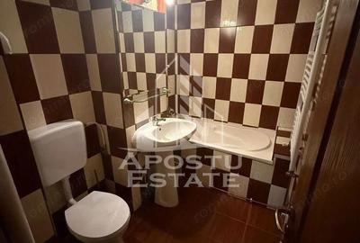 Apartament cu 2 camere semidecomandat în Spitalul Județean
