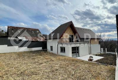 Casă individuală cu 4 camere în Exterior Nord