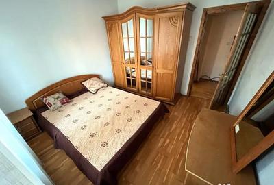 Apartament cu 3 camere semidecomandat în Central - 14