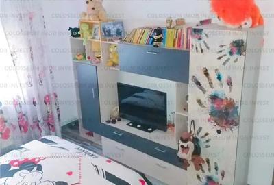 Apartament cu 3 camere decomandat în Uzina 2 - 8