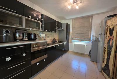 DE VANZARE - 5 CAMERE - VILA PIPERA, CARTIER AZUR DE VANZARE - 5 CAMERE - VILA PIPERA, CARTIER AZUR - 7