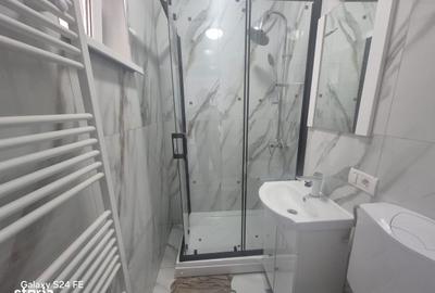 Apartament cu 3 camere în Central - 1