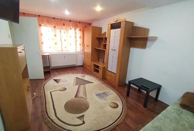 Garsonieră semidecomandată în Traian
