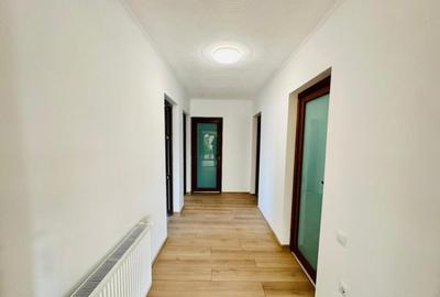 Casă cu 5 camere cu Teren 450 Mp în Central - 10