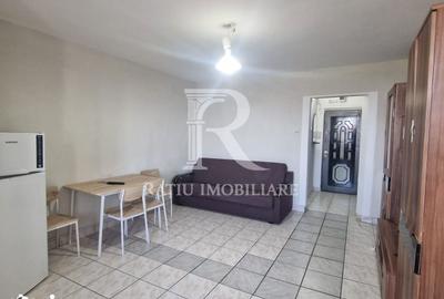 Garsonieră în Decebal - 2
