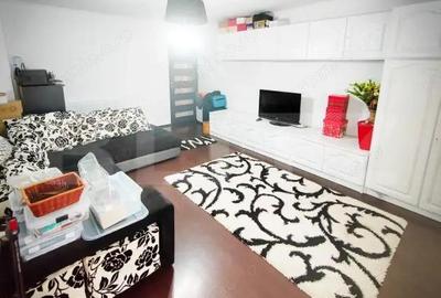 Apartament cu 3 camere semidecomandat în Central - 11