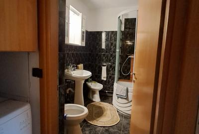 Apartament cu 3 camere decomandat în Tomești - 3