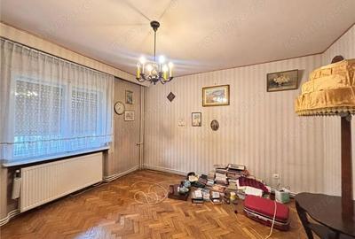 Apartament cu 3 camere decomandat în Central - 6