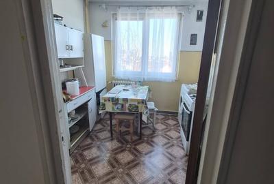 Apartament cu 3 camere semidecomandat în Colentina - 5