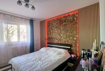 Apartament cu 3 camere decomandat, mobilat în Vasile Aaron - 1