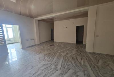 Birou, de 250 mp, în Obcini - 2