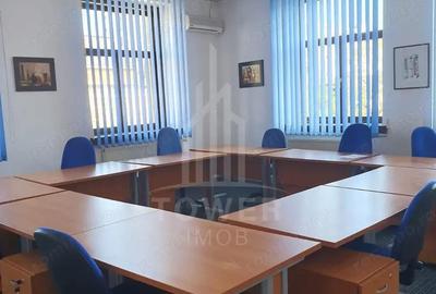 Spațiu comercial, de 500 mp, în Central - 8