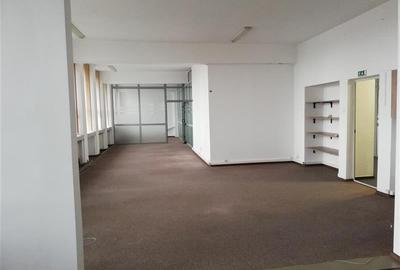 Spatii de birouri, ROMEXPO, de la 110 mp - pret cu utilitati incluse Spatii de birouri, ROMEXPO, de la 110 mp - pret cu utilitati incluse - 3