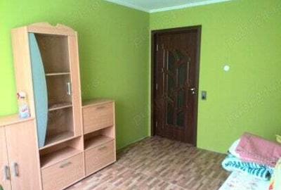 Casa cu teren de vinzare - 1