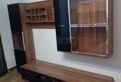 Apartament cu 2 camere nedecomandat în Central