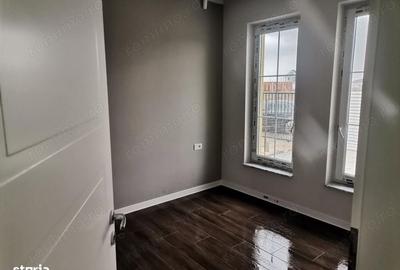 Casă cu 3 camere cu Teren 236 Mp în Moșnița Nouă - 1