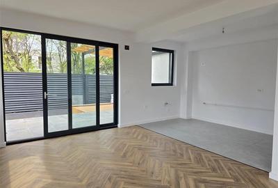 Duplex cu 5 camere cu Canalizare în Ultracentral - 4