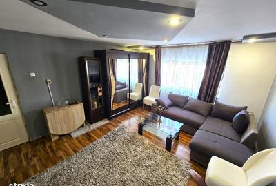 Apartament cu 3 camere decomandat în Micro 17 - 19