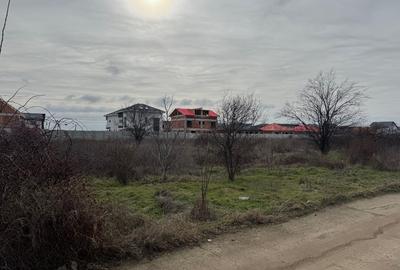 Teren Construcții intravilan de 900 mp, în Central - 6