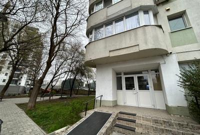 Garsonieră decomandată, mobilată în Titan - 12