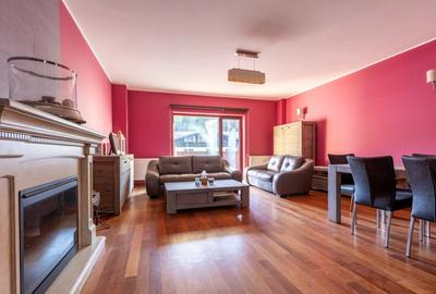 Apartament cu 3 camere decomandat, mobilat în Clăbucet