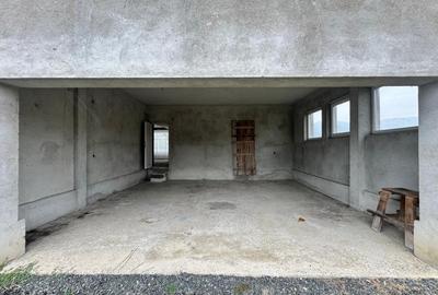 Casa semifinisata cu teren generos – 377 mp utili, 5754 mp teren – ideala pentru - 9