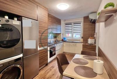 Apartament cu 3 camere circular, mobilat în Vlahuță