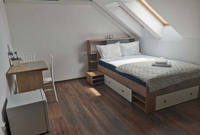Casă cu 4 camere cu Teren 300 Mp în Exterior Vest