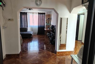 Apartament cu 3 camere semidecomandat în Dacia - 2