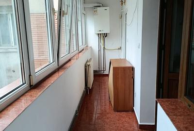Garsonieră decomandată în Central - 1