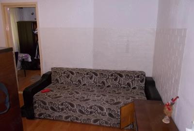 Apartament cu 2 camere decomandat în Micro 14 - 1