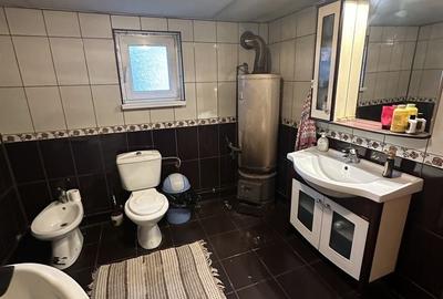 Casă cu 4 camere în Pojorâta - 4