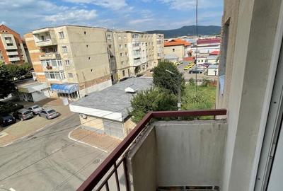 Apartament cu 3 camere în Coman - 6